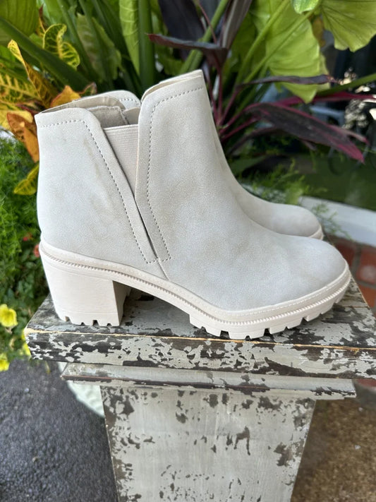 Natania Boots